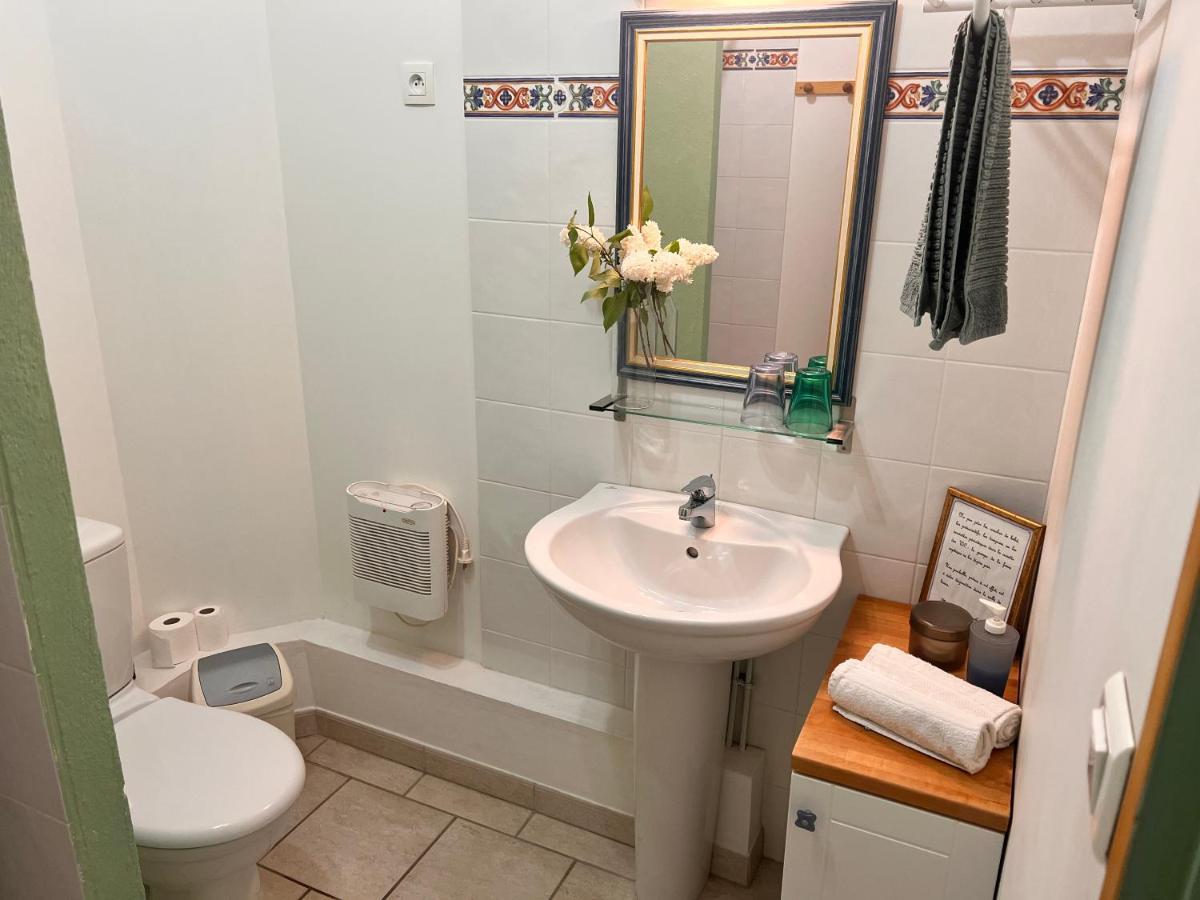Mas De L'Estiou Apartment Monteux Bagian luar foto