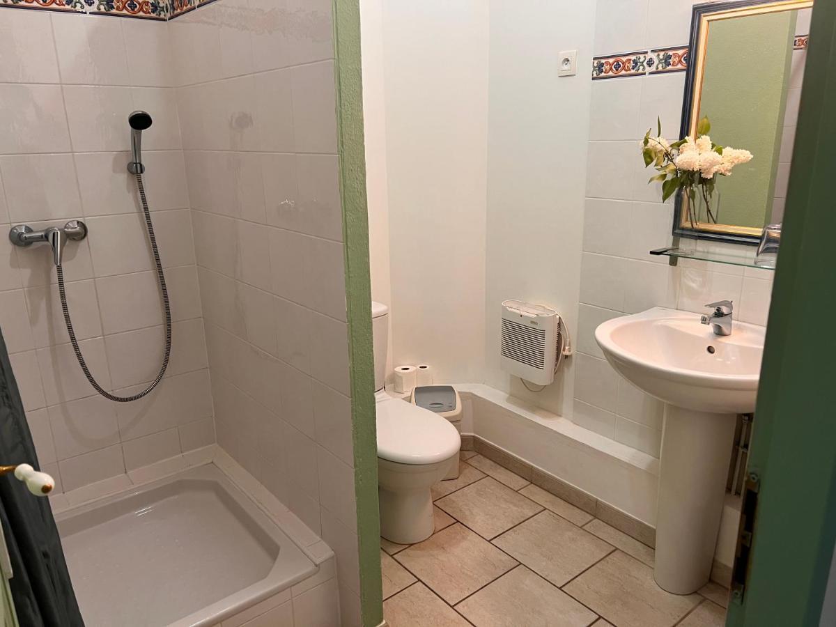 Mas De L'Estiou Apartment Monteux Bagian luar foto
