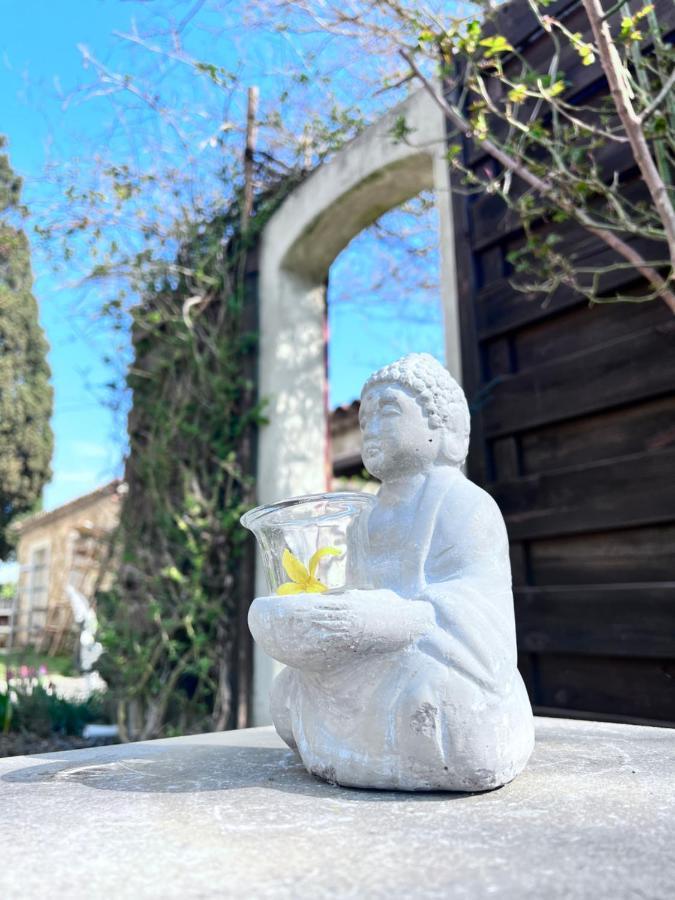 Mas De L'Estiou Apartment Monteux Bagian luar foto