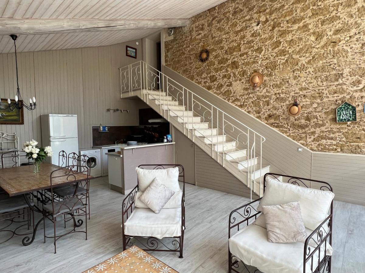 Mas De L'Estiou Apartment Monteux Bagian luar foto