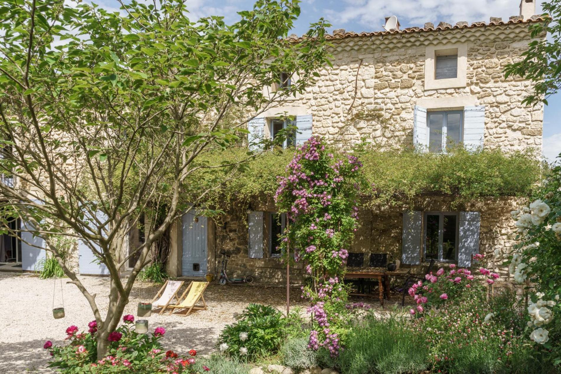 Mas De L'Estiou Apartment Monteux Bagian luar foto